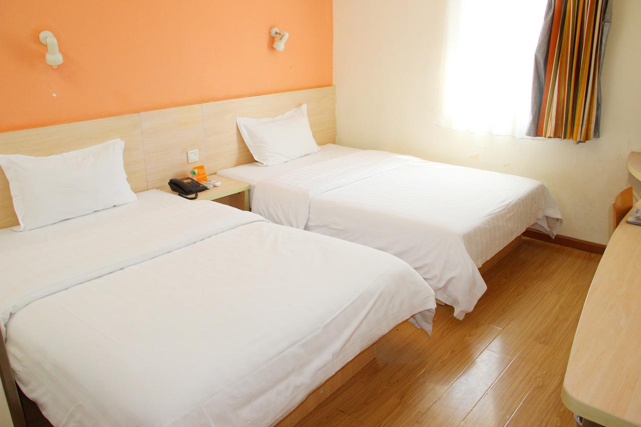 7Days Inn Chengdu North Railway Station No.2 Εξωτερικό φωτογραφία